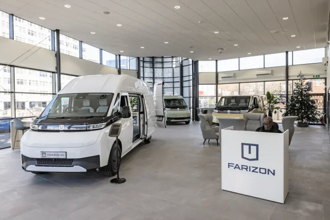 Farizon-Park-Royal-Showroom-1-649x433